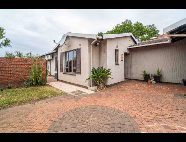 3 BEDROOM HOUSE SOLD IN BLUFF
